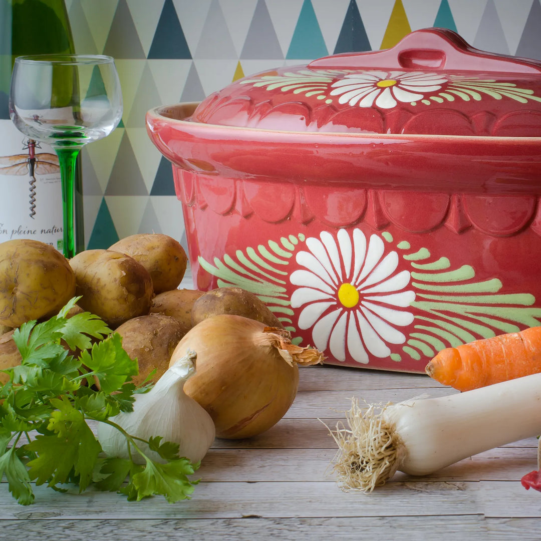 Terrines et diables en terre cuite : formes, usages et secrets de cuisson traditionnelle