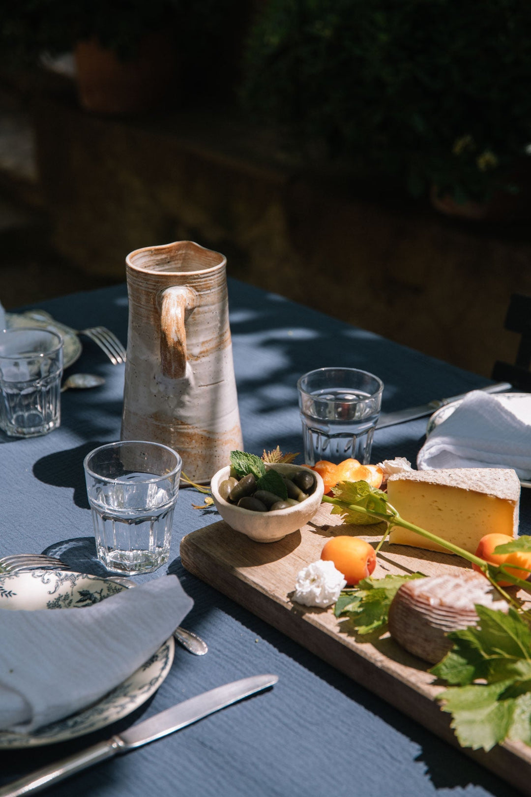 Découvrez dans cet article comment dresser une table pour un brunch. 