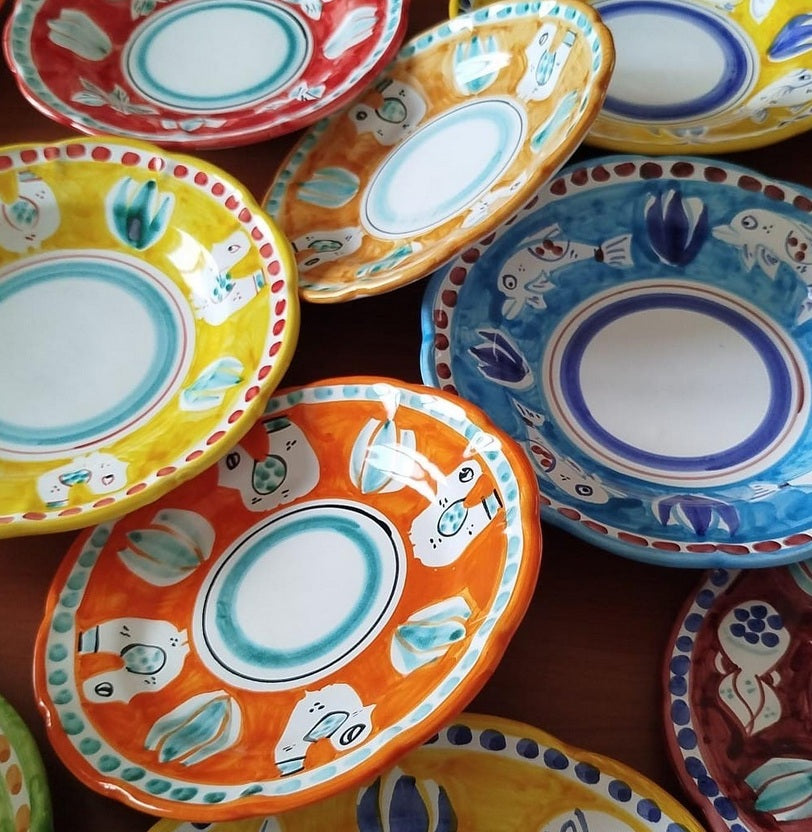 Céramique italienne de Vietri-sul-Mare : l’art coloré de la côte amalfitaine