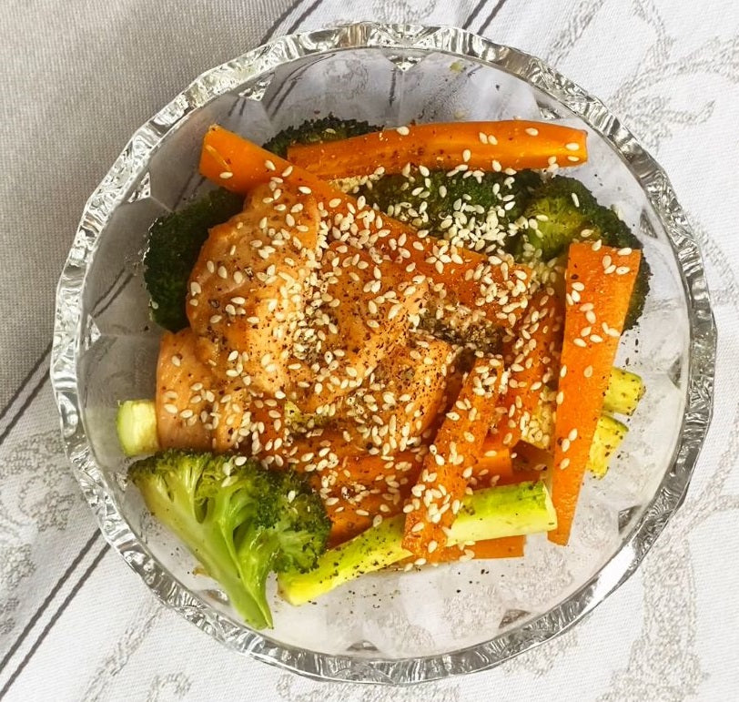 Saumon mariné aux petits légumes