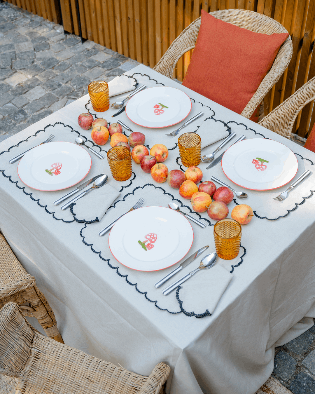 Set de table Luna, Beige et feston Noir Sets de table Mariaida Home