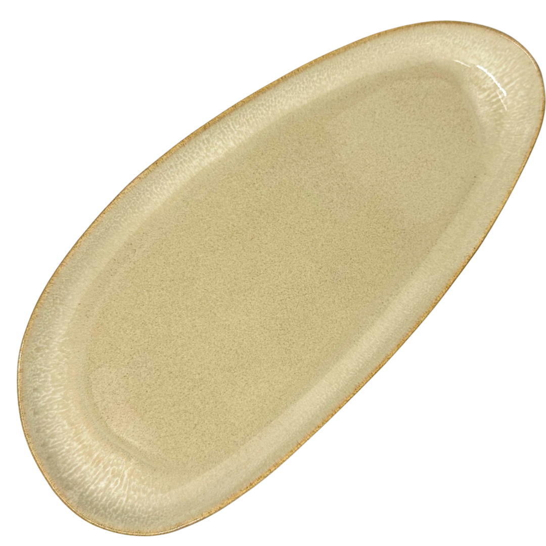 Plat de service oval beige en céramique portugaise - 32 cm