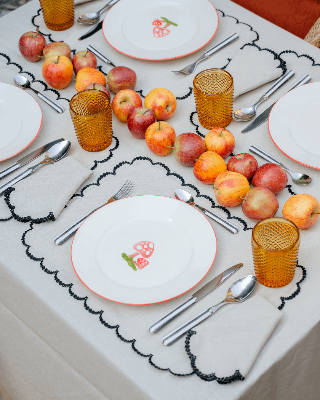 Set de table Luna, Beige et feston Noir Sets de table Mariaida Home