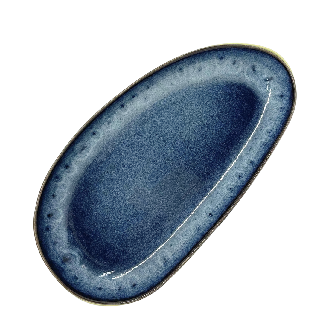 Plat de service oval bleu nuit en céramique portugaise - 24 cm