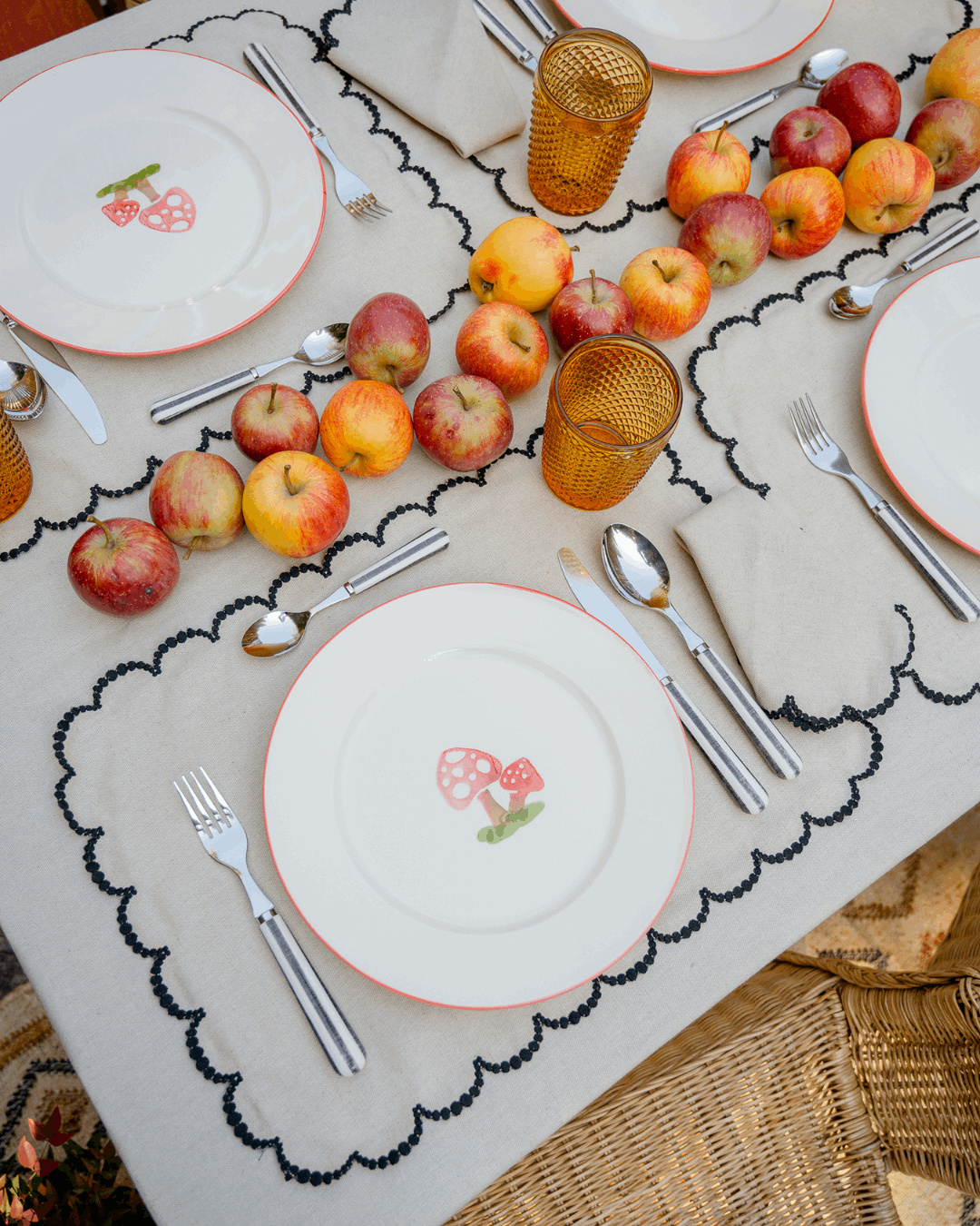 Set de table Luna, Beige et feston Noir Sets de table Mariaida Home