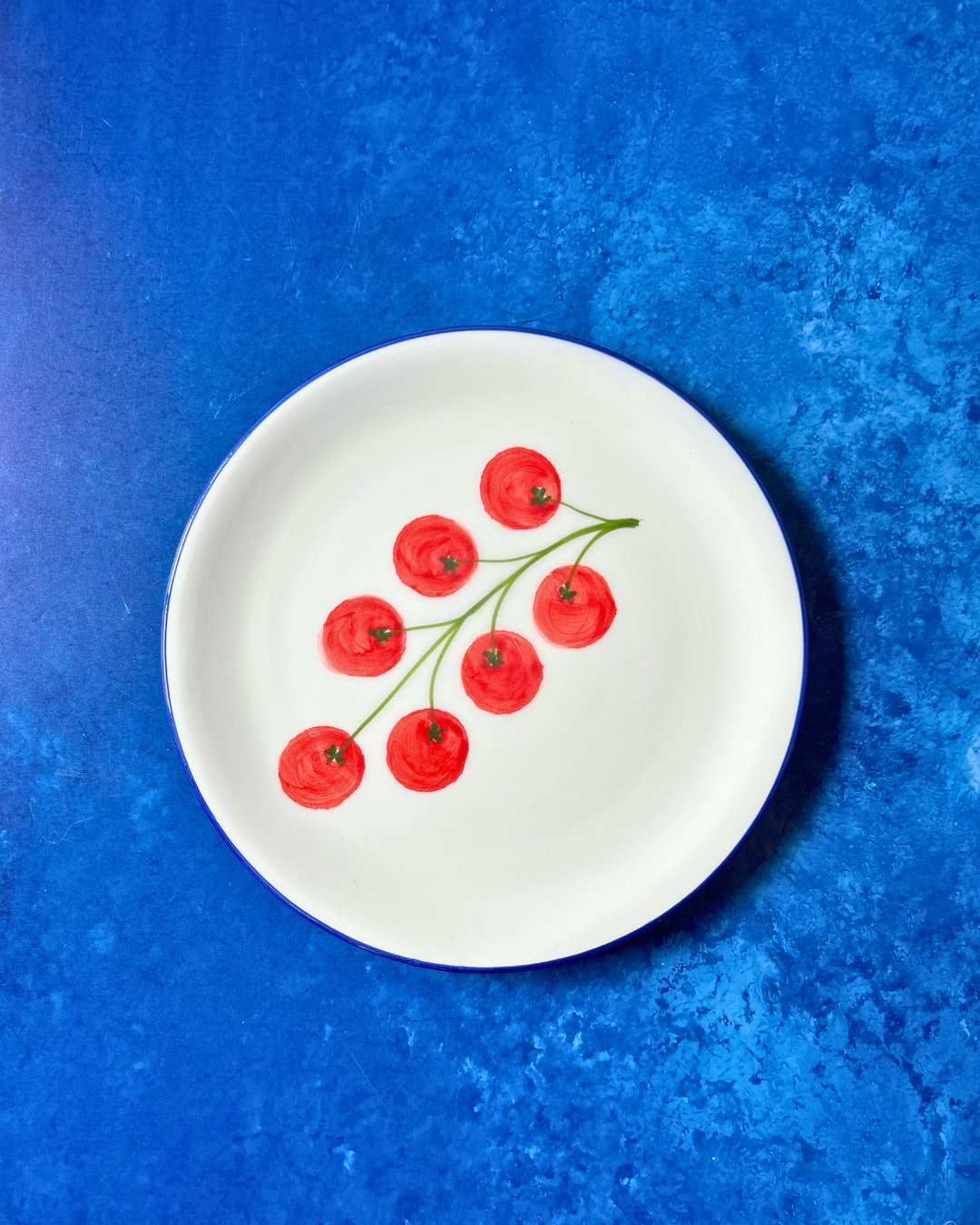 Petite assiette petites tomates & liseret bleu (Set de 2)