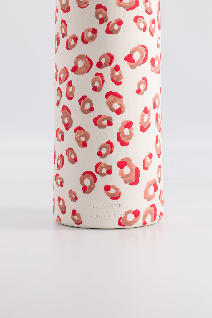 Tall vase with red and pink leopard pattern - ALMA