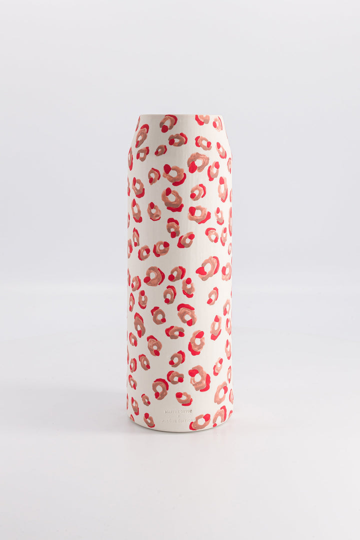 Tall vase with red and pink leopard pattern - ALMA