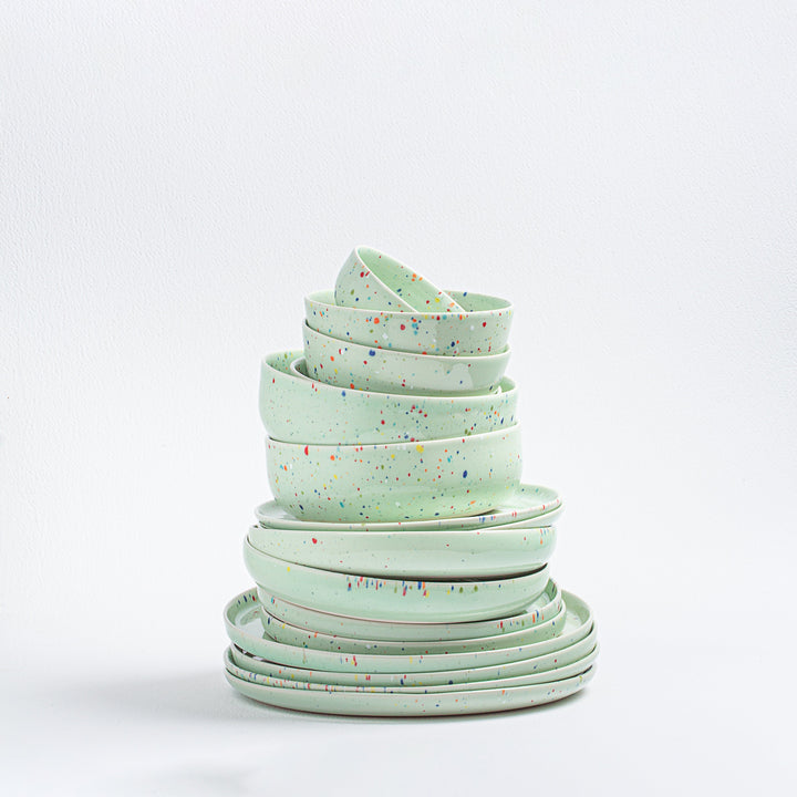 New Party Set 24 Pieces - Egg Back Home