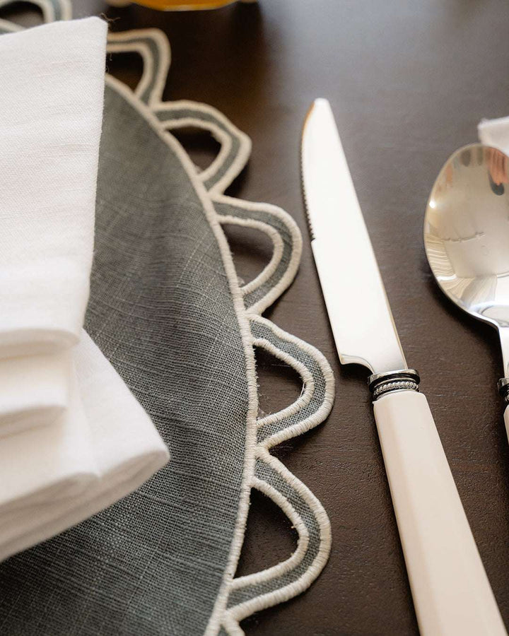 Set de table Halo, gris et écru Sets de table Mariaida Home