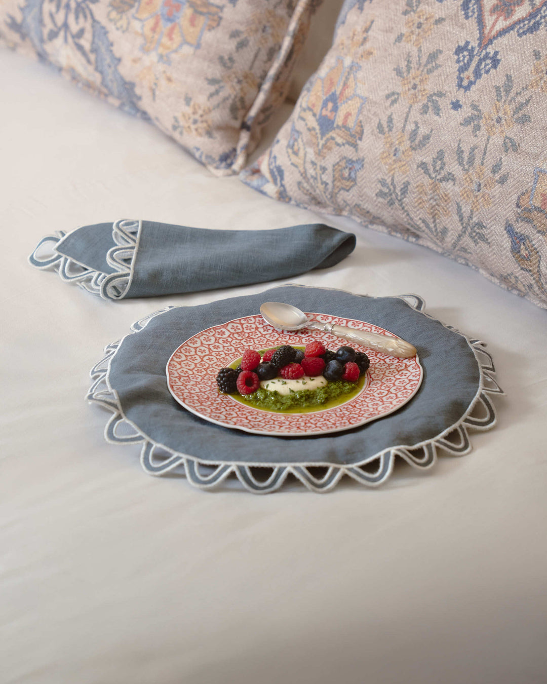 Set de table Halo, gris et écru