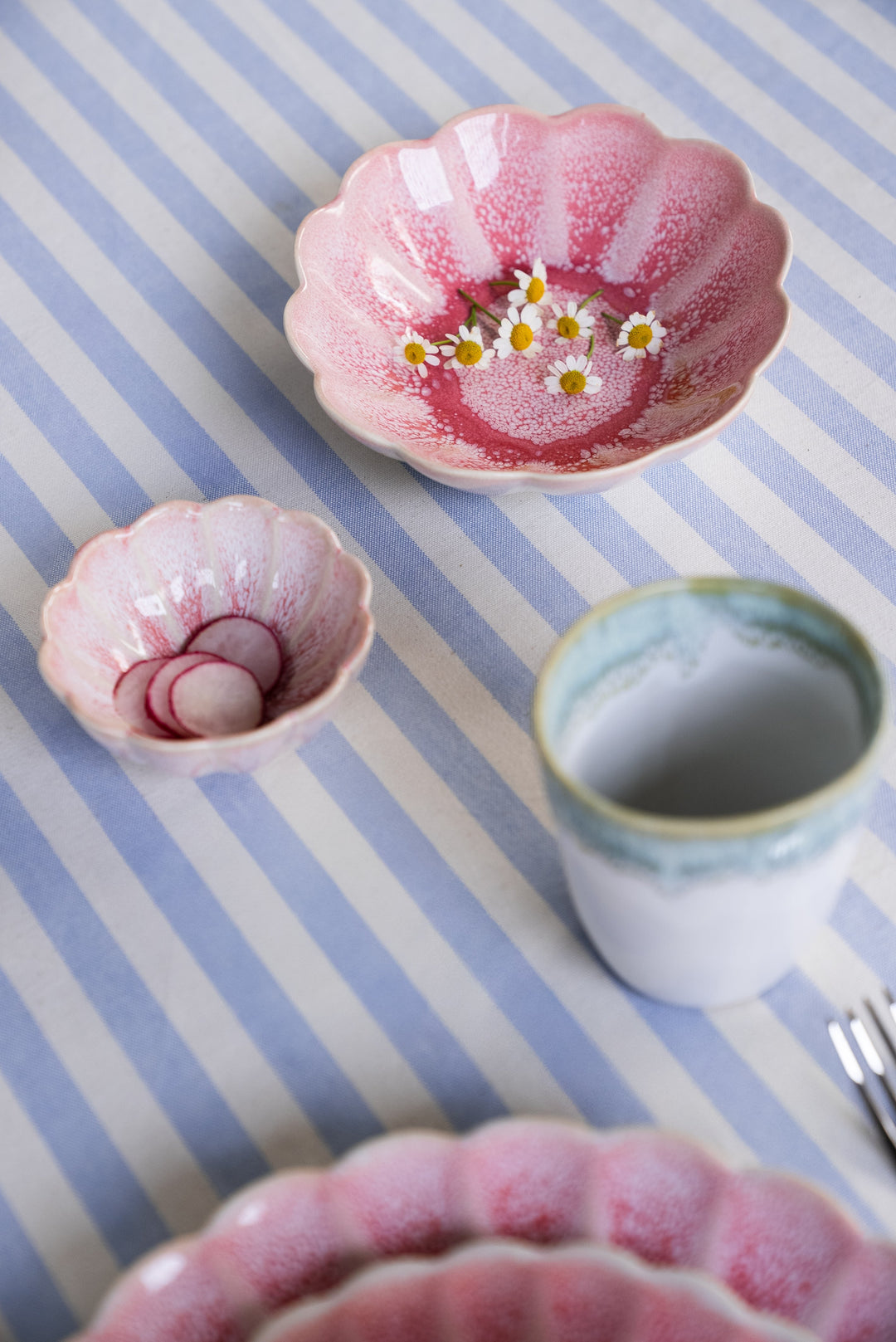 Luz Mini Camelia Bowl