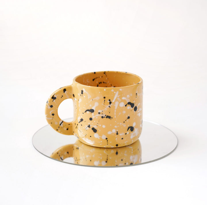 Mug "Yellow Dee"