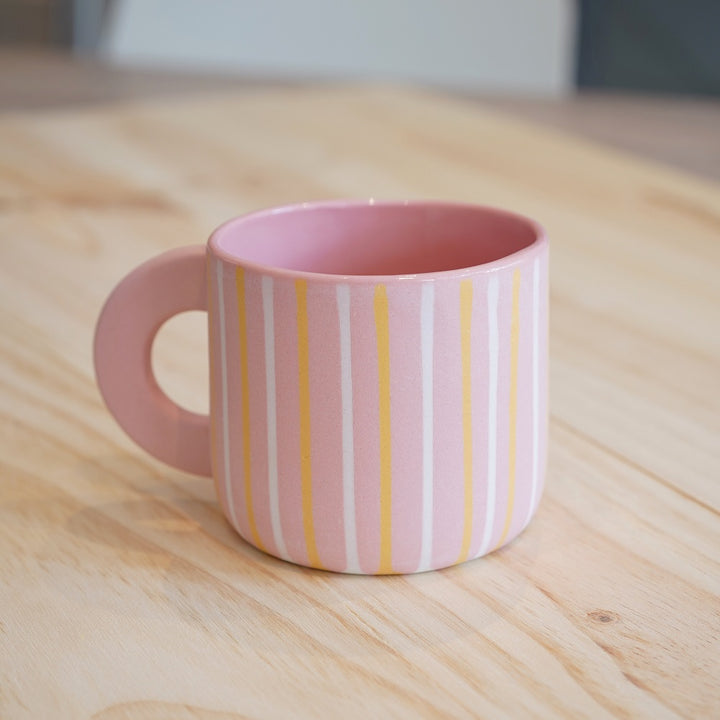 Mug "Pink Striped Dee"