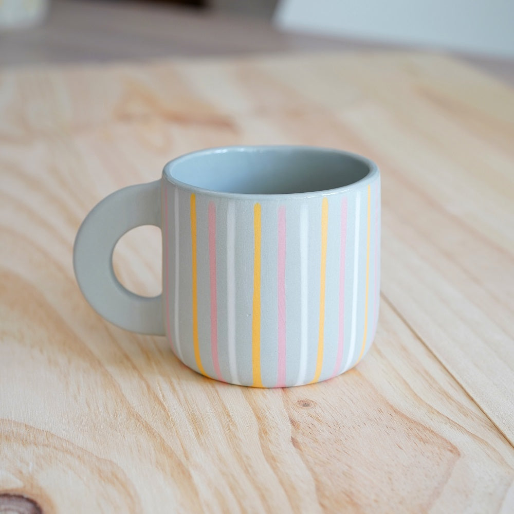 Mug "Grey Striped Dee"