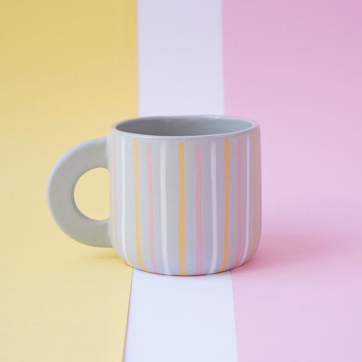 Mug "Grey Striped Dee"