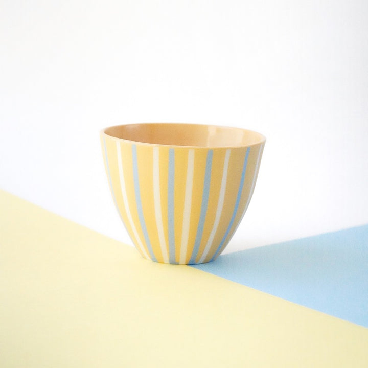 Tasse "Yellow Striped"