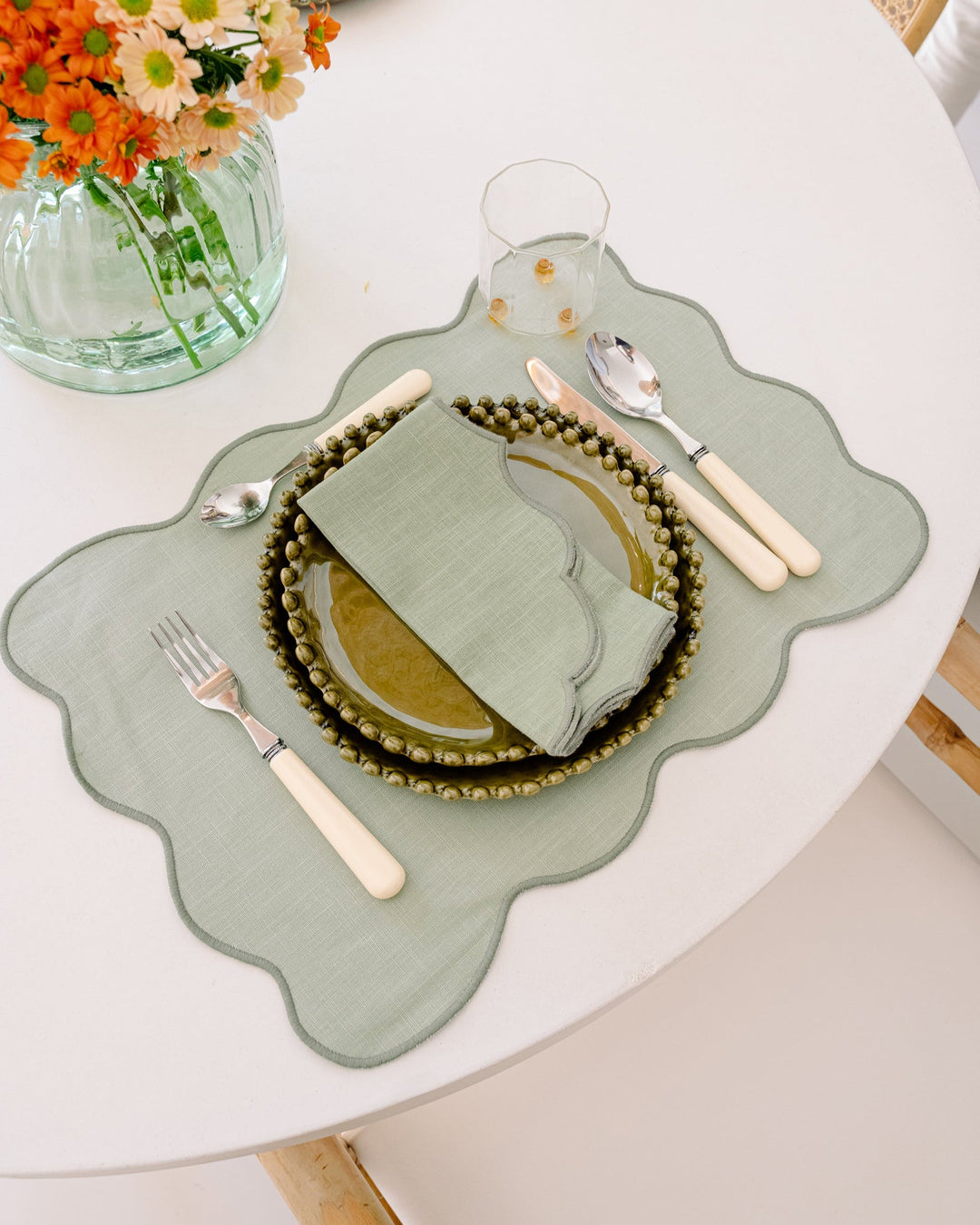Set de table Palma anti-tâche vert et feston vert Sets de table Mariaida Home