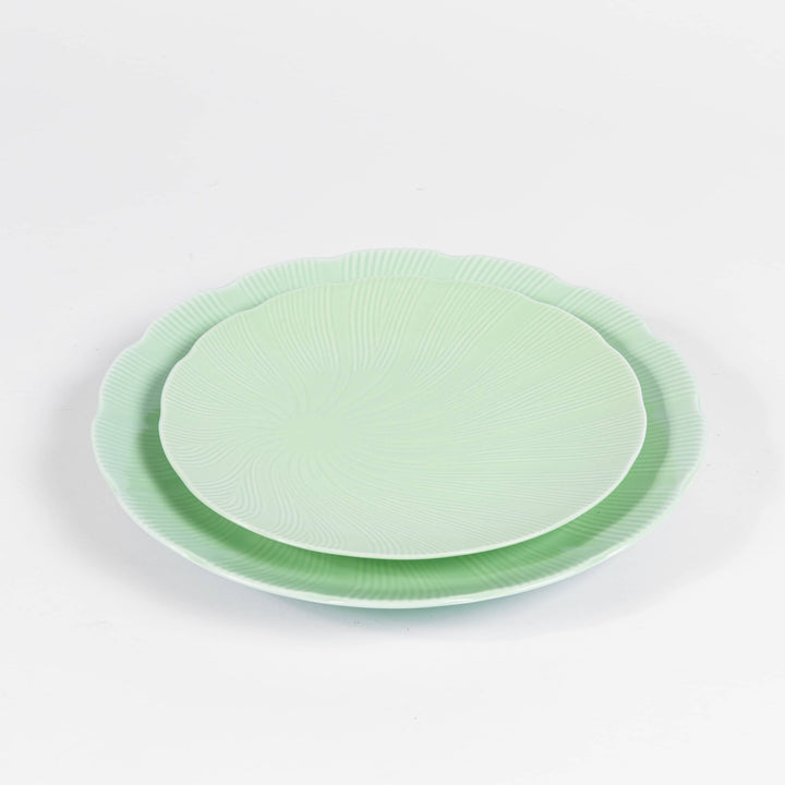 L'assiette plate en porcelaine Verte - Tahiti