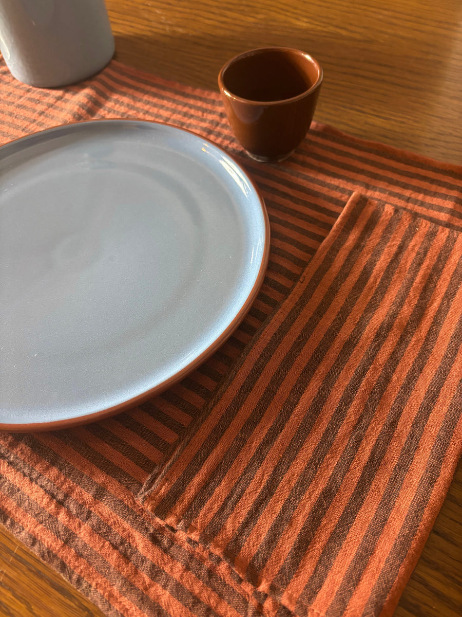 Coffret de 6 serviettes de table Petite 23x23 – Gaze de coton rayée toffee Serviettes de table Charmy