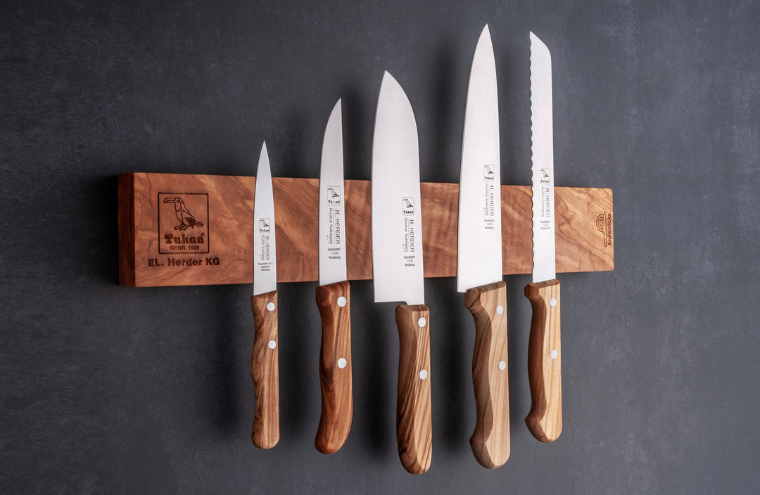 Set de couteaux 6 pcs. avec barre magnétique, bois d'olivier