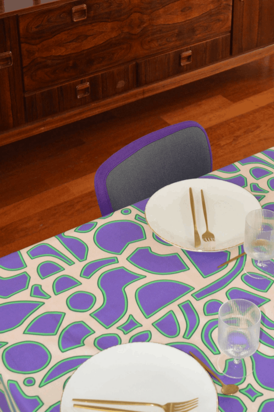 Nappe motif big spiral violet Nappes Maryne Guyot créations