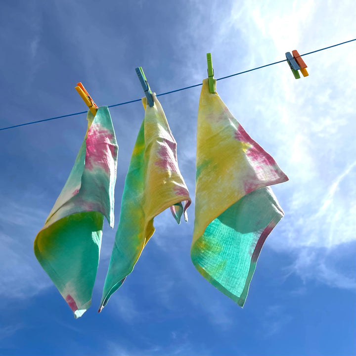 Lot de 4 serviettes de table tie and dye rose et jaune