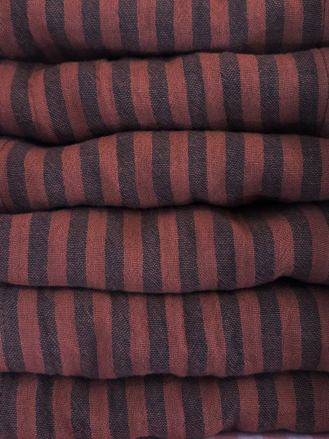 Coffret de 6 serviettes de table Petite 23x23 – Gaze de coton rayée toffee Serviettes de table Charmy