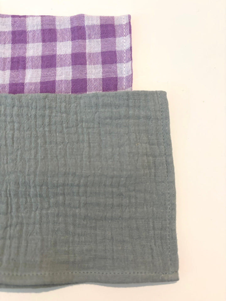 Coffret de 6 serviettes Cocktail - Gaze de coton unie Vert de gris et vichy violet - 23x23cm