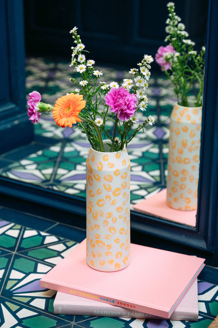 Tall vase with yellow and pink leopard print - ALMA