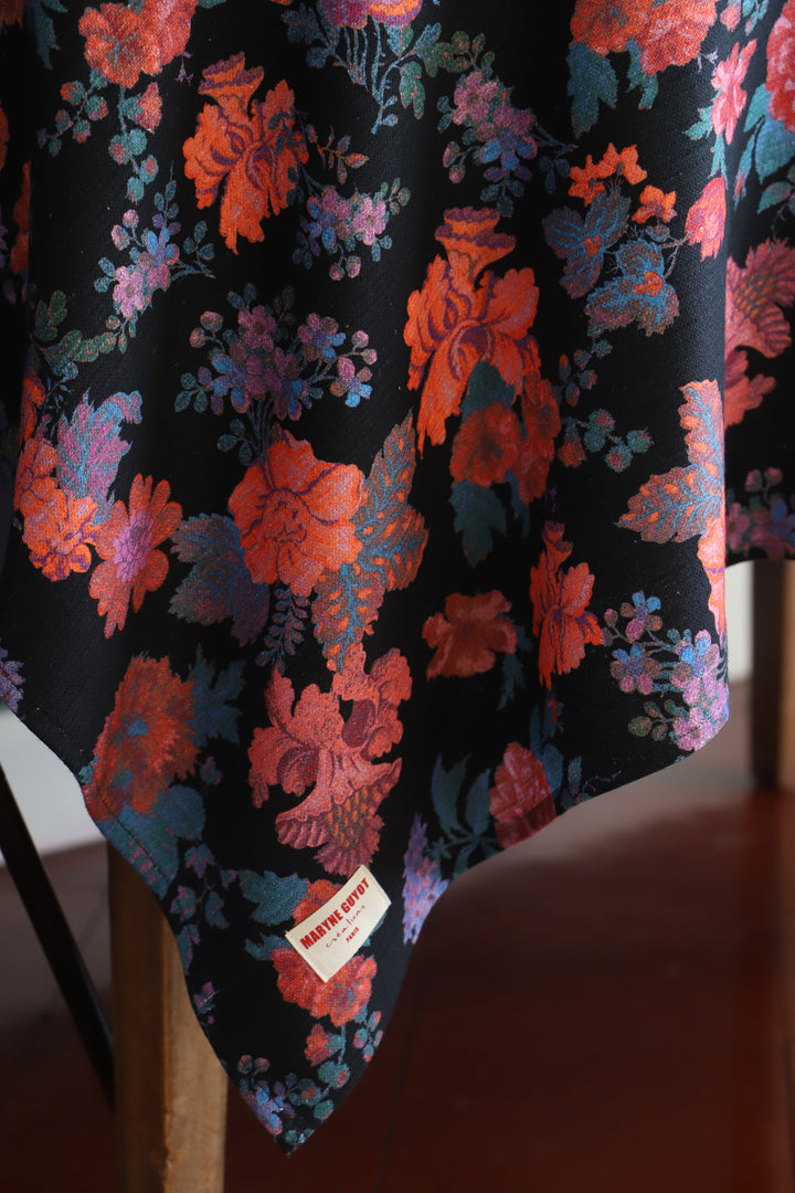 Floral pattern tablecloth - Fleur Folk