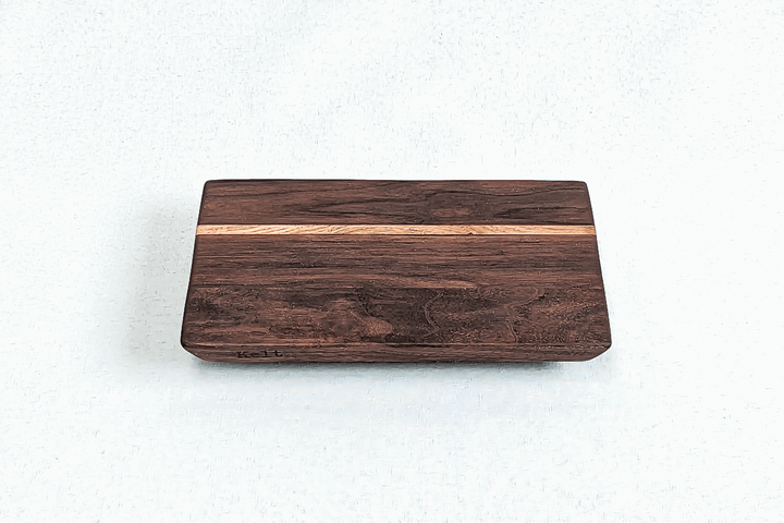 Planche à découper Kelt en noyer et chêne massifs made in France