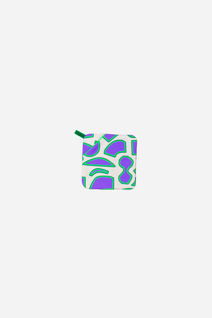 Purple and green spiral pattern oven mitt