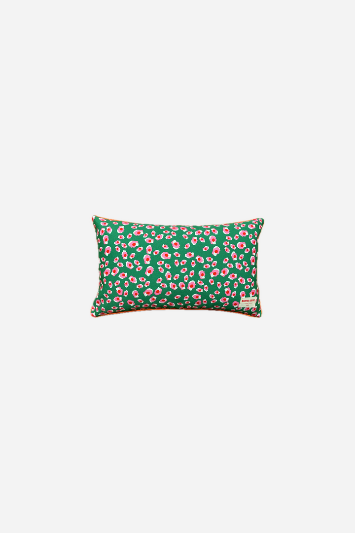 Green cushion with iconic pink and white leopard pattern - Garance