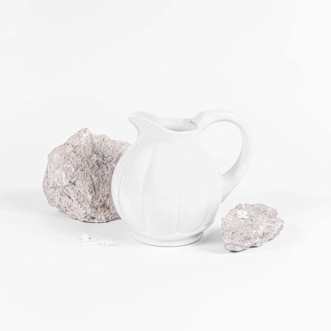 Le pichet en porcelaine Melon- Blanc Pichets Ogre la Fabrique