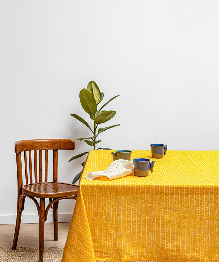 Nappe de table lin - Motif ARRASTA PÉ couleur jaune ABACAXI