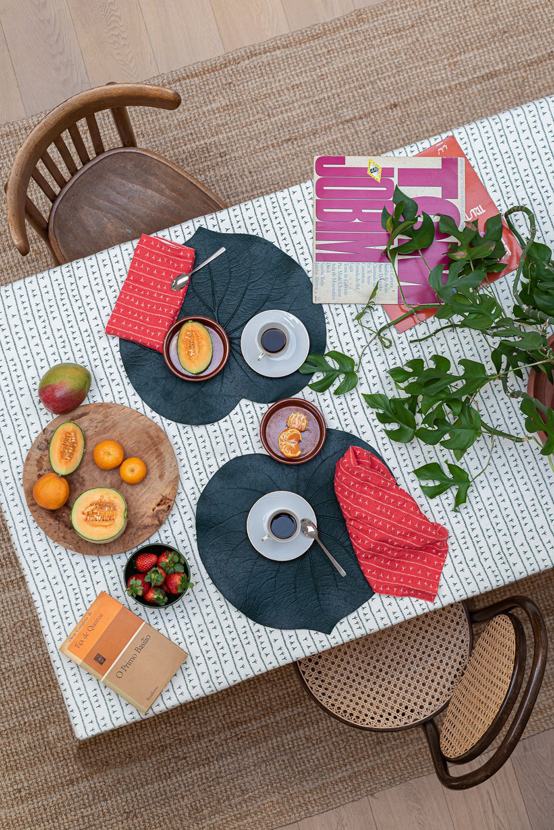 Serviette de table lin (par 2) 45x45 - Motif ARRASTA PÉ couleur rouge TERRA Serviettes de table Sabia Brasilian Design