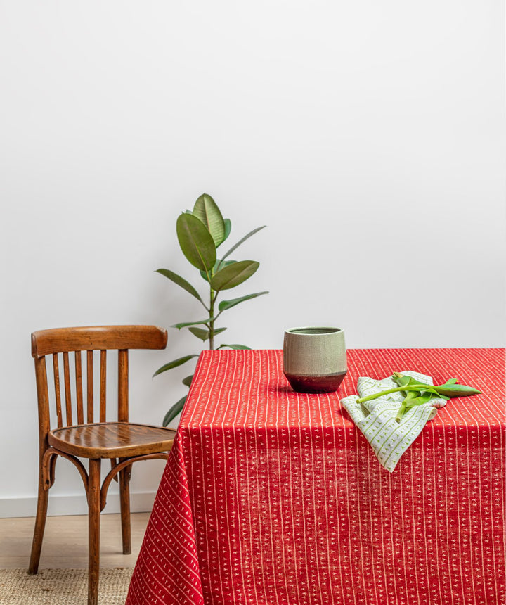 Nappe de table lin - Motif ARRASTA PÉ couleur rouge TERRA