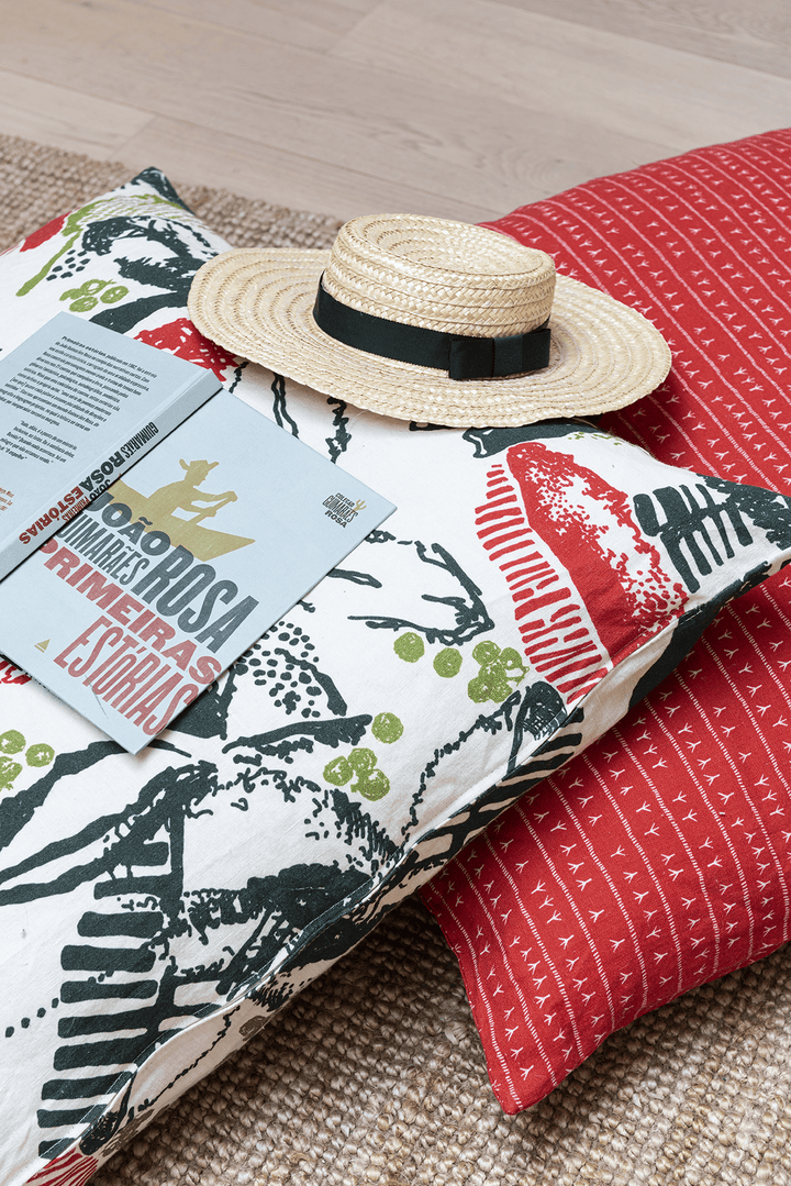 Housse de coussin lin 80x80 - Motif RECANTO Housses de coussins Sabia Brasilian Design