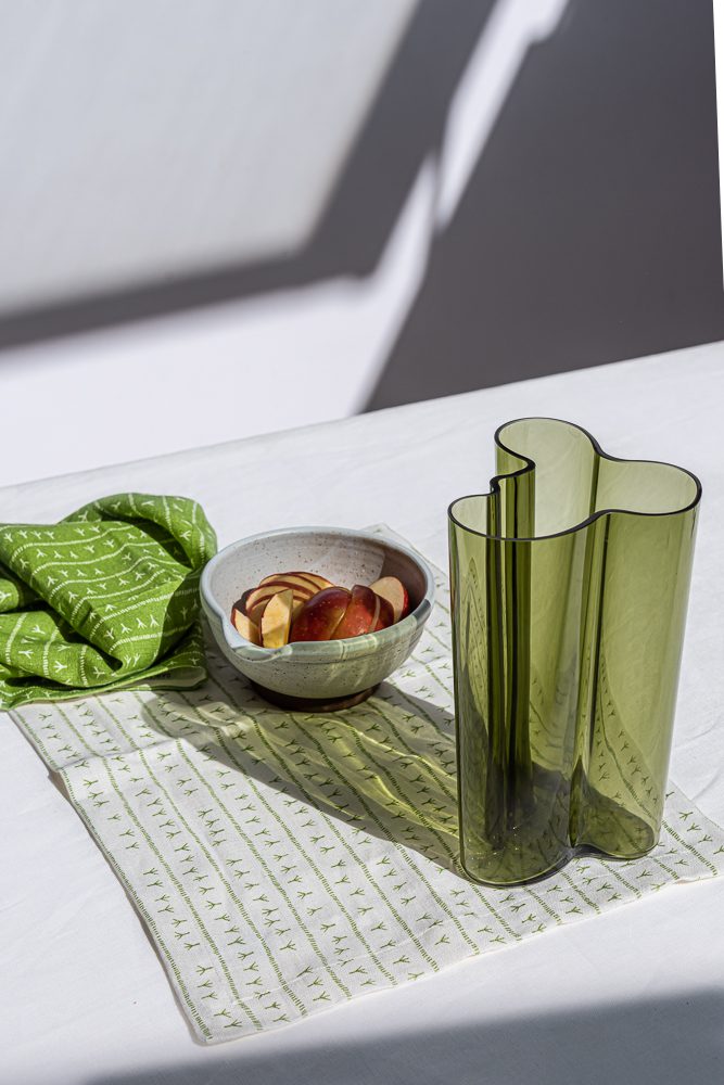 Serviette de table lin (par 2) 45x45 Vert ABACATE - Motif ARRASTA PÉ Serviettes de table Sabia Brasilian Design