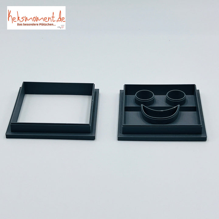 Emporte-pièce pour biscuit à fourrer Smiley carré Emporte-pièces Keksmoment