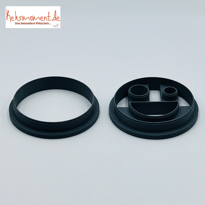 Emporte-pièce pour biscuit à fourrer Smiley rond