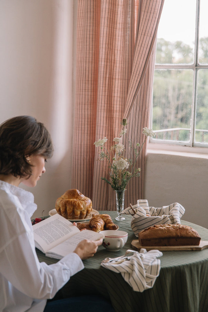 Nappe Rose délicat à rayures en coton flammé