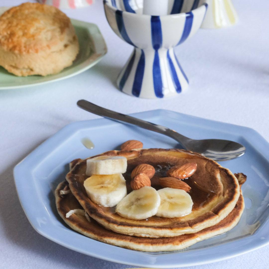 L'assiette à dessert en porcelaine octogonale - Bleu pastel