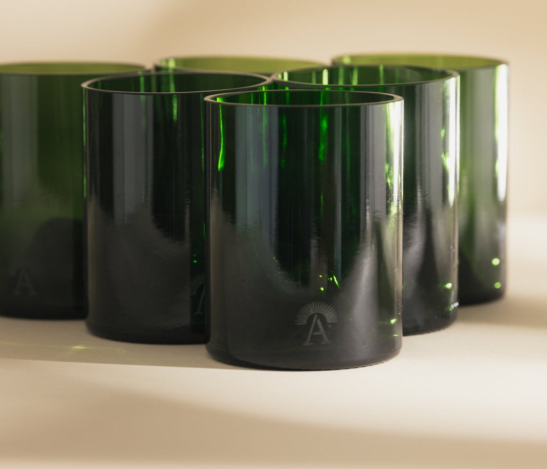 Ensemble de 6 verres en verre recyclé coloré ou noir (finition brillante)