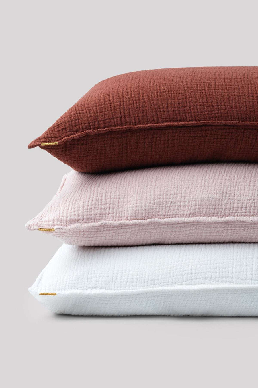 Grand coussin déhoussable en double gaze de coton blanc immaculé 45x90cm Coussins Les Pensionnaires