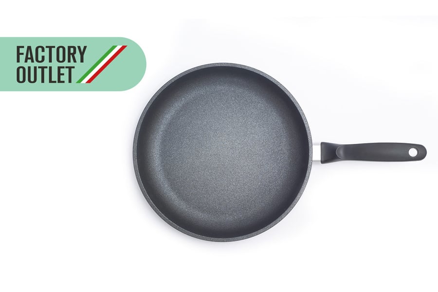 Poêle à frire 24 cm BLACKplus®  Outlet Poêles antiadhésives Risoli
