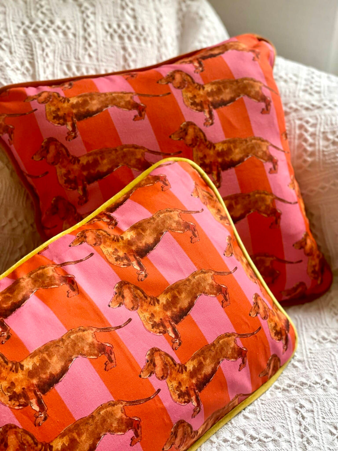 Housse de coussin mat - Teckel - rayures roses et oranges