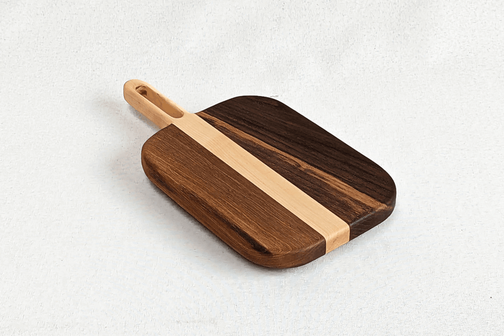Planche à découper BILI – planche compact en bois massif artisanal made in France
