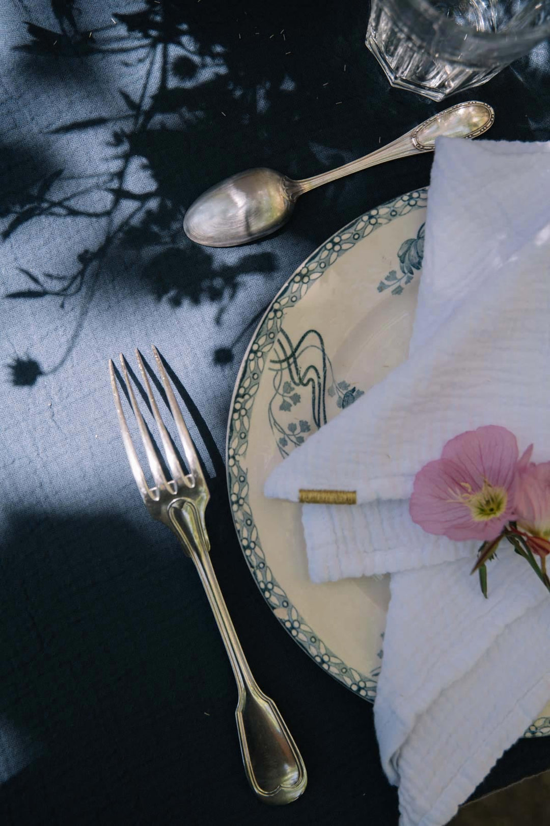 nappe-en-double-gaze-de-coton-bleu-orage-les-pensionnaires-3